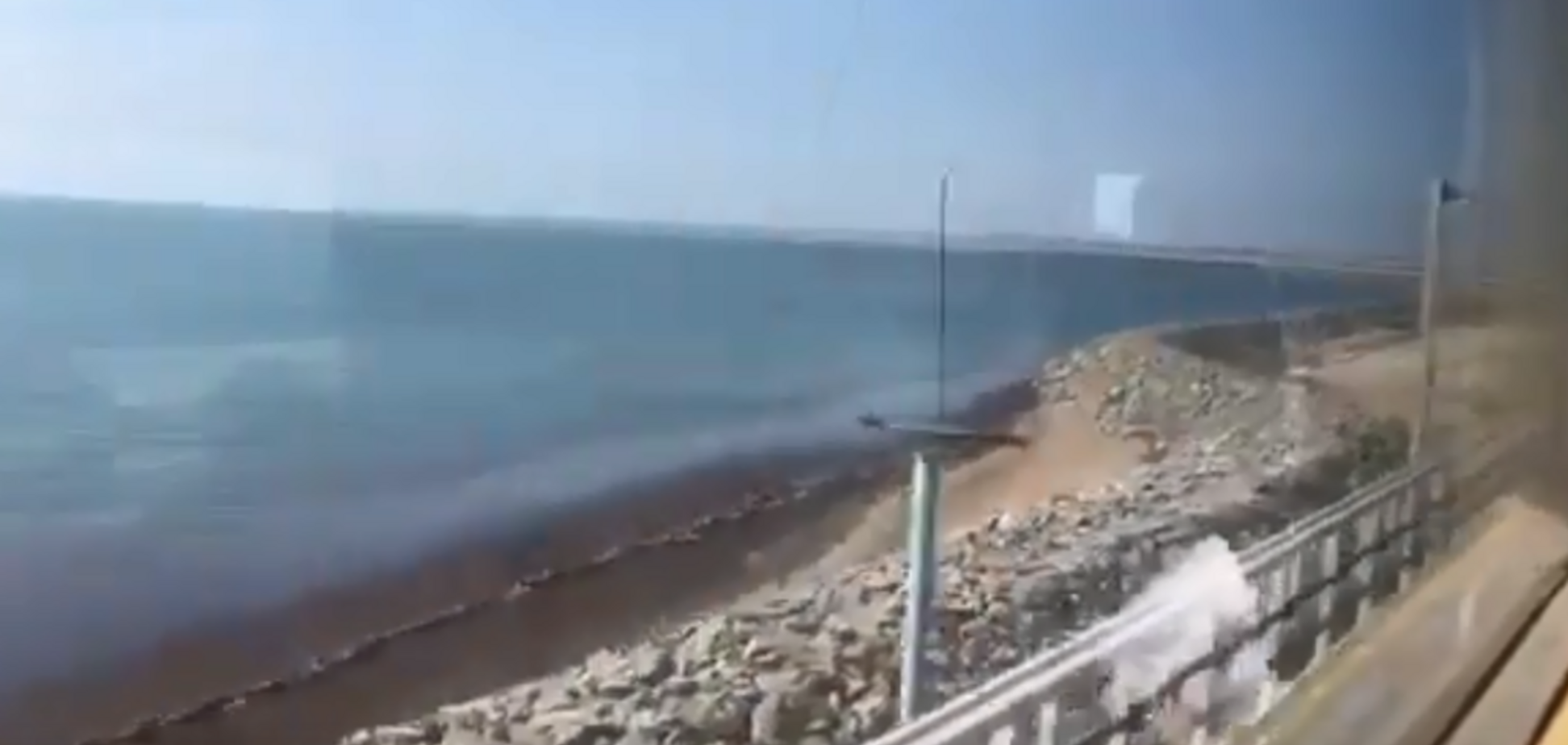Окупанти заявили про новий прорив на Кримському мосту: що трапилося