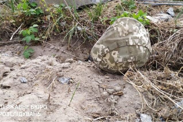 Був у кузові: в Хмельницькому солдат загинув страшною смертю. Фото з місця