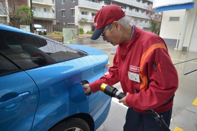 Финансовый вопрос: в Японии электрокары впервые обошли обычные авто