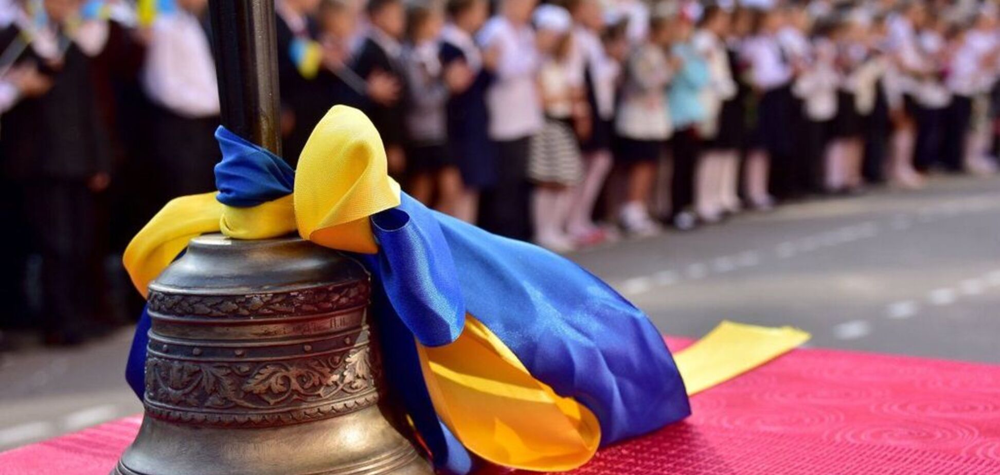 'Українська повинна бути в освітньому процесі!' У МОН звернулися до керівників навчальних закладів