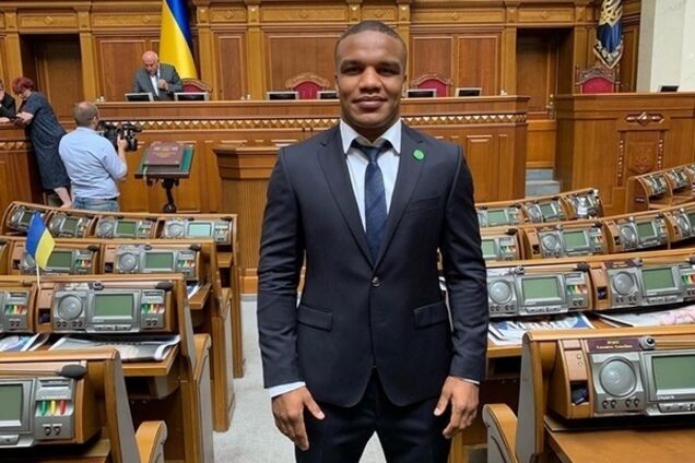 'Всі це знають': 'Слуга народу' Беленюк розповів, чому піде з Ради