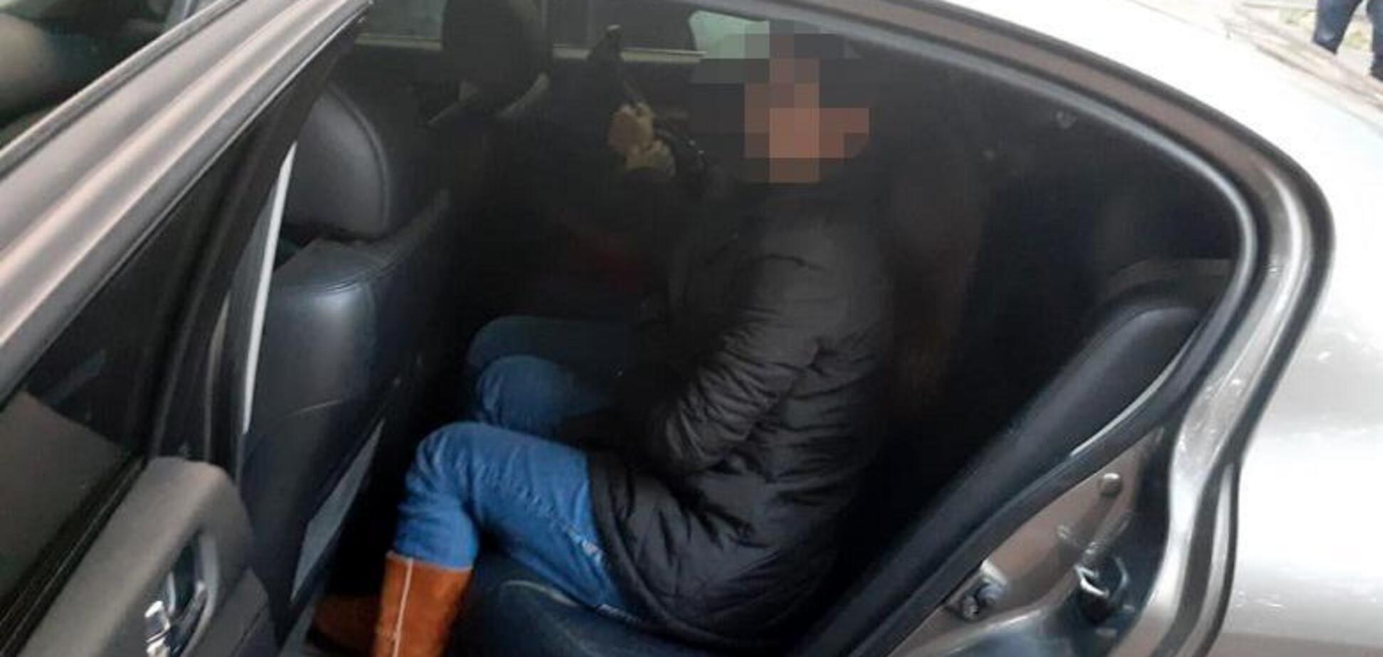 У Києві накрили канал переправлення нелегалів до ЄС