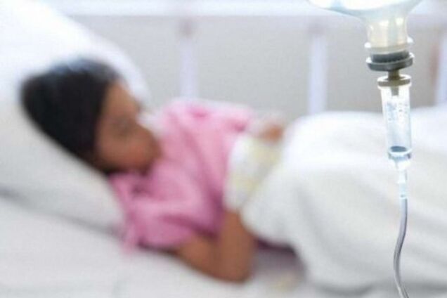 В школе Кривого Рога массово отравились дети