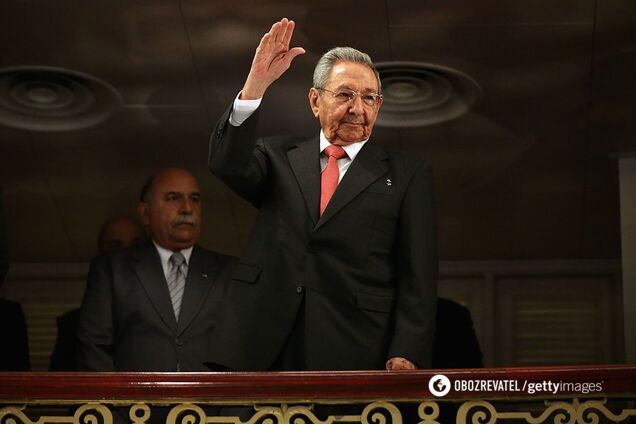 США ударили жесткими санкциями по Кастро и его семье: что произошло