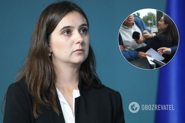 Мендель штовхнула журналіста: з'явилися нові відео