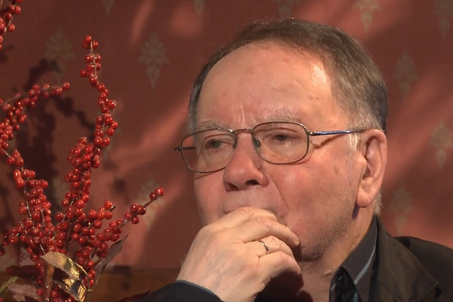 Выхватил нож и ударил в ногу: российская знаменитость напала на медика