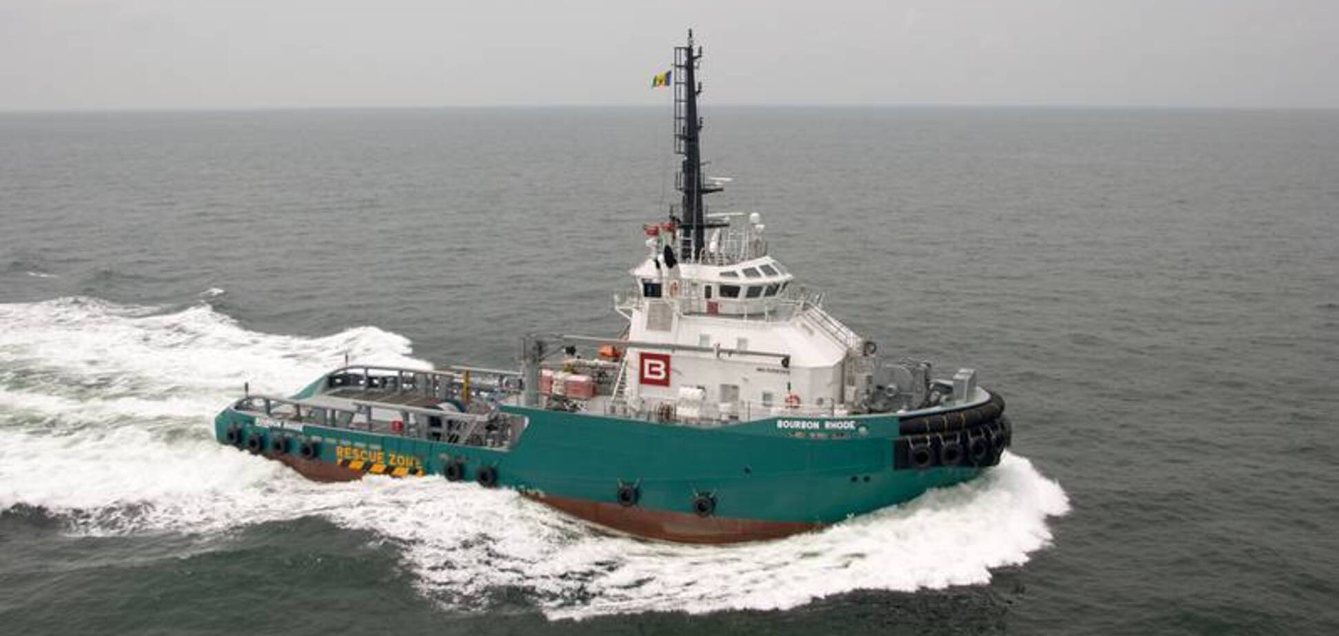 В Атлантическом океане затонуло судно: на борту были украинцы