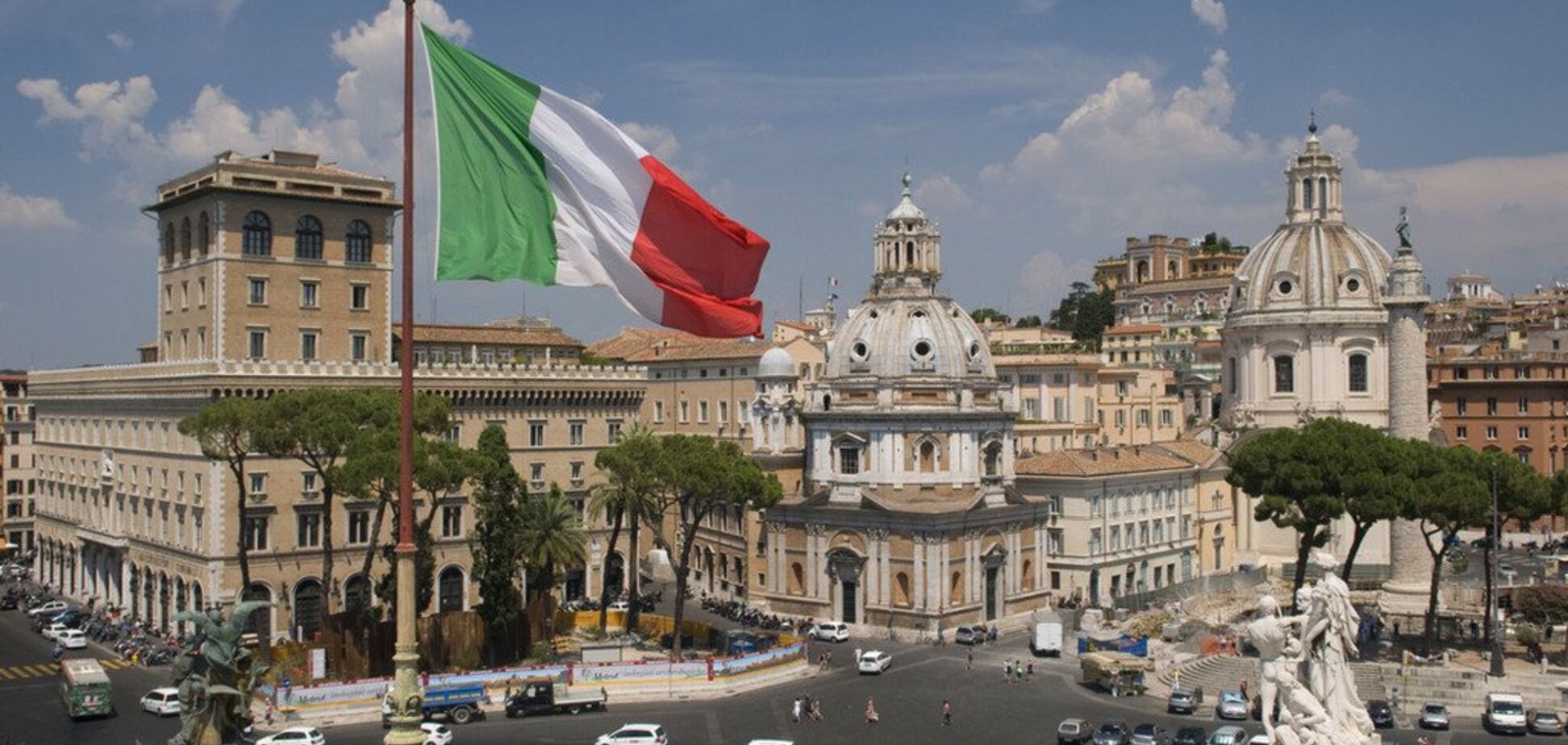 Досрочных выборов не будет: в Италии сформировали новое правительство