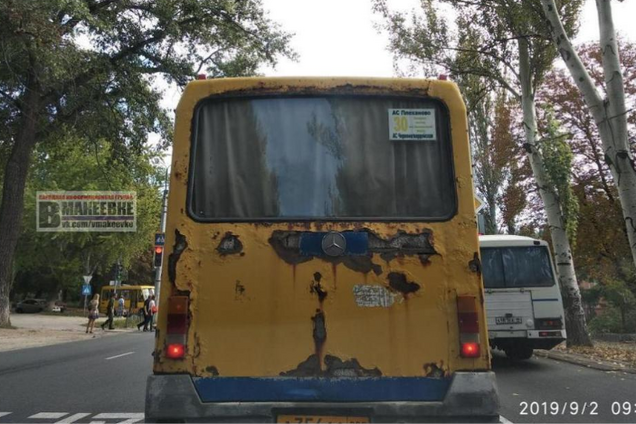 'Пекельні вози': в мережі показали, на чому їздять пасажири у 'Л/ДНР'