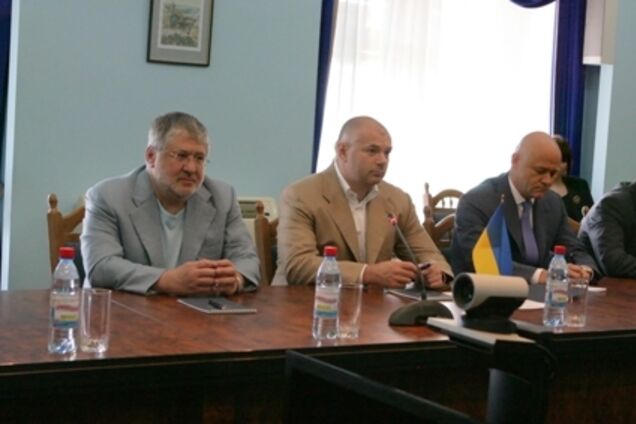 Закон 1210 проштовхують прихильники одного з олігархів