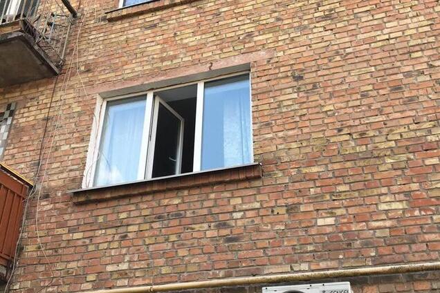 На Київщині двоє дітей випали з вікон