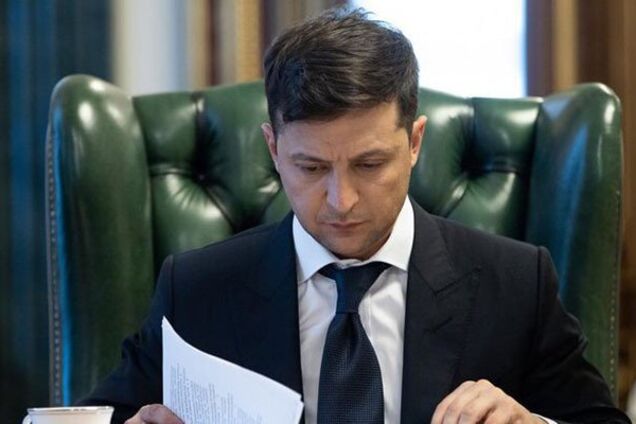 Зеленский решил распустить ЦИК и подписал документ: названа причина