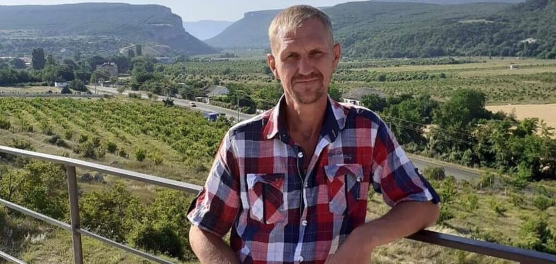 Батько українського футболіста безслідно зник у Криму