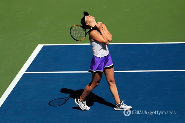 СвиÑолина дÑамаÑиÑно пÑоигÑала в полÑÑинале US Open