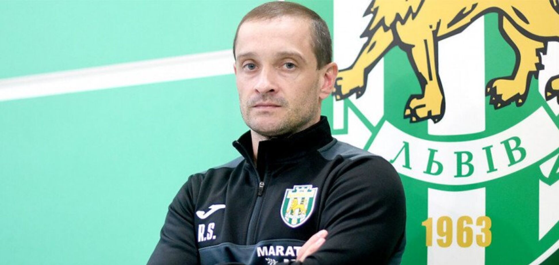 'Як Азаров': новий тренер 'Карпат' відмовився розмовляти українською