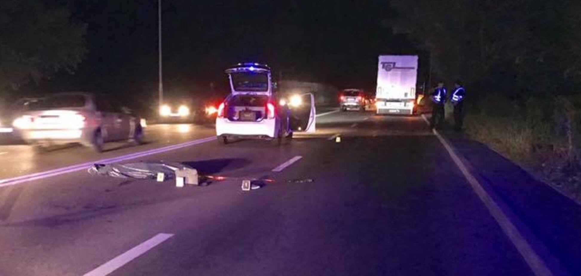 У Києві фура збила на смерть пенсіонера