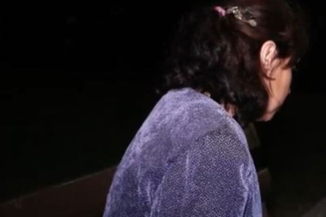 У Києві по-звірячому зґвалтували жінку на очах її доньки