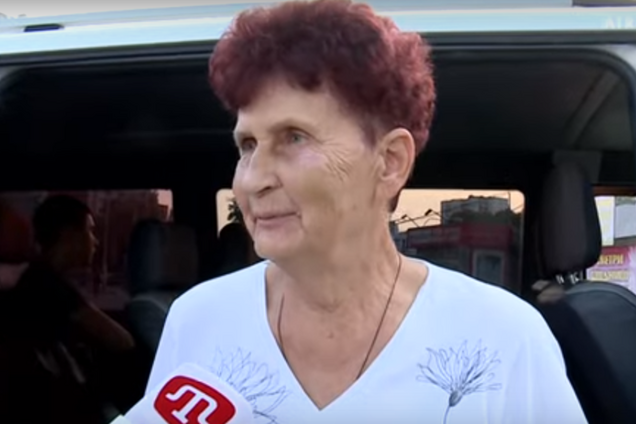 "Спасибо, сынок, что живой!" Мать Сенцова приехала из Крыма в Киев. Видео