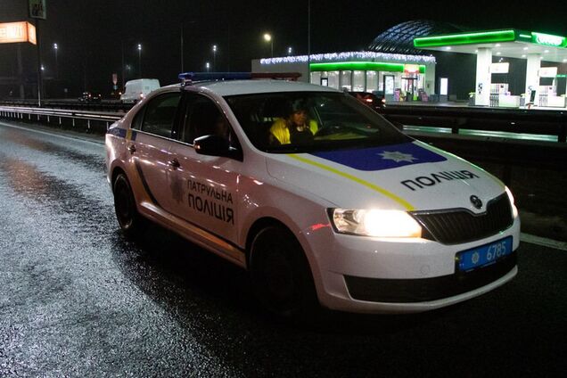 Под Киевом полицейская машина насмерть сбила пешехода