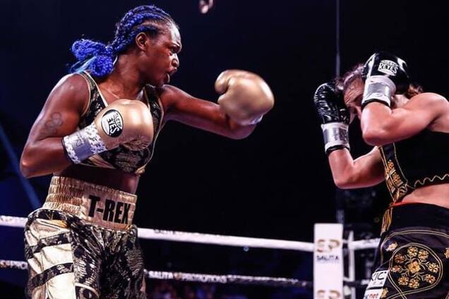 Американка добыла разгромную победу и побила 'вечный' рекорд Ломаченко