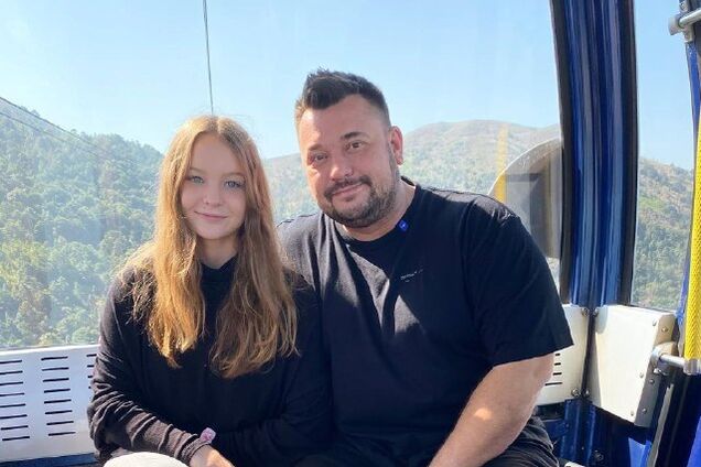 Повзрослевшие дети кумиров 90-х: как выглядят наследники Жукова, Аполлонова, Королевой и других