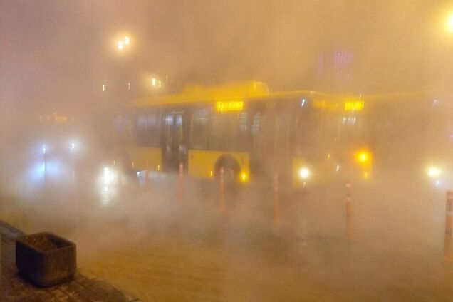 Людей выносили на руках: спасатели раскрыли детали 'кипящего ада' в Ocean Plaza