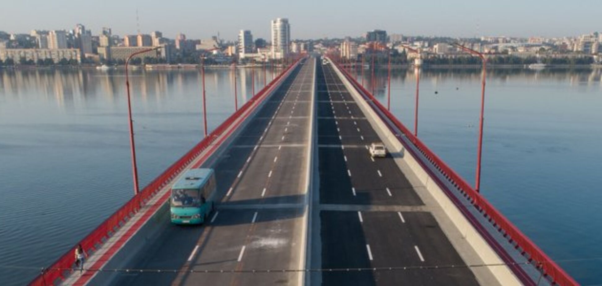 У Дніпрі відновлять ремонт Нового мосту: міськрада озвучила нові терміни