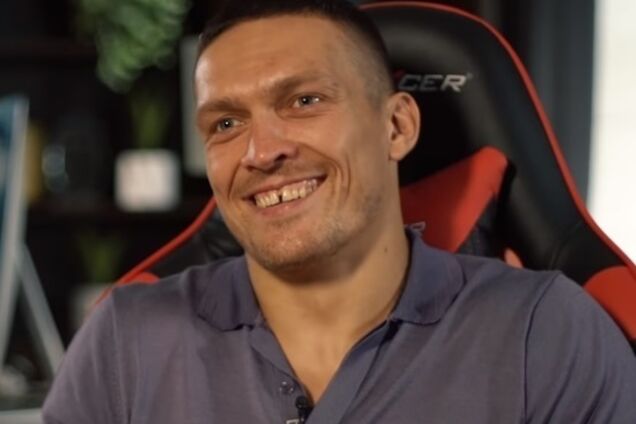 Александр Усик