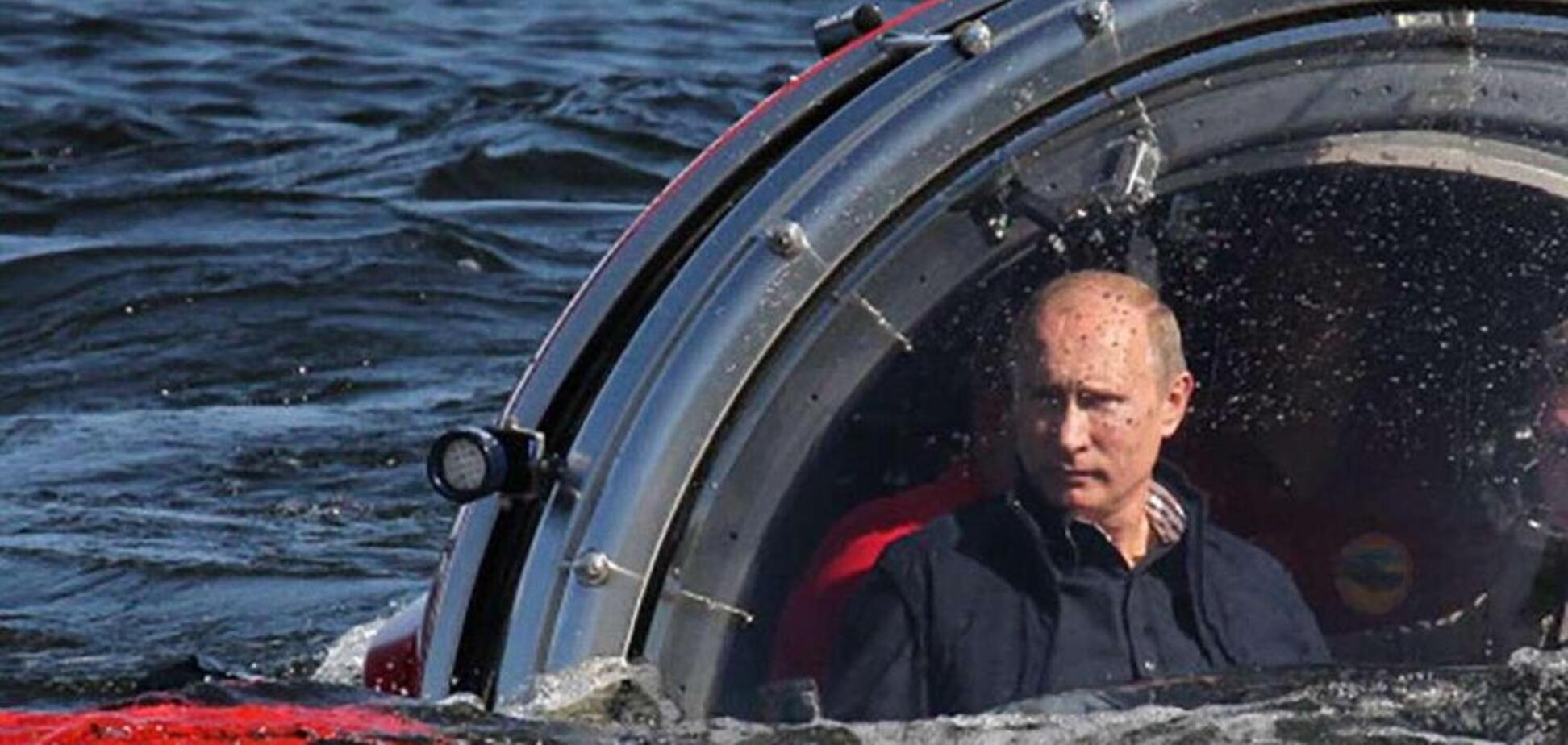 'Превзошел Брежнева, Горбачева и Ельцина вместе взятых': Путина призвали уйти в отставку