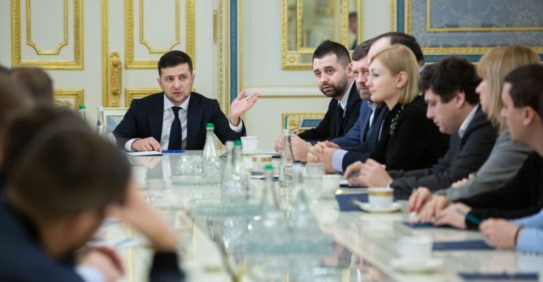 Зеленский внезапно отозвал законопроект о децентрализации