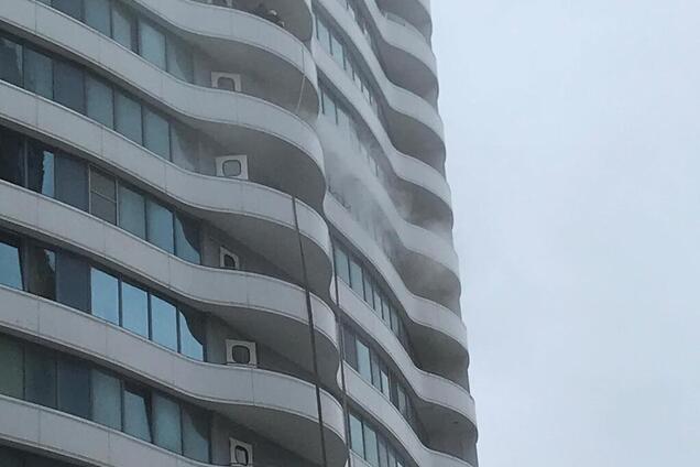 В Одессе случился пожар в элитном жилом комплексе