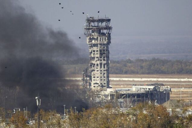 'Они выстояли – не выдержал бетон!' В Украине почтили память легендарных 'киборгов'