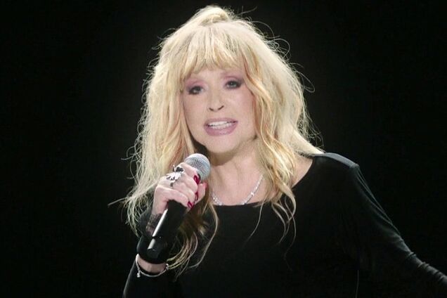 Алла Пугачева оборвала танец с именитым юбиляром