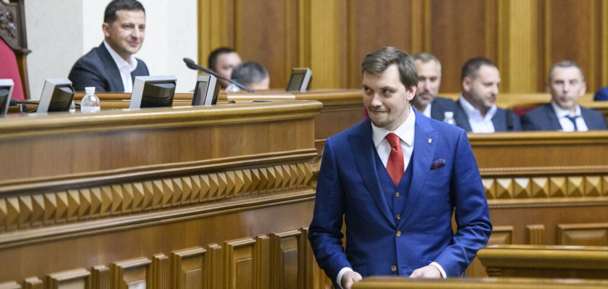 Уряд та офіс президента, які не читали Конституцію та закони України