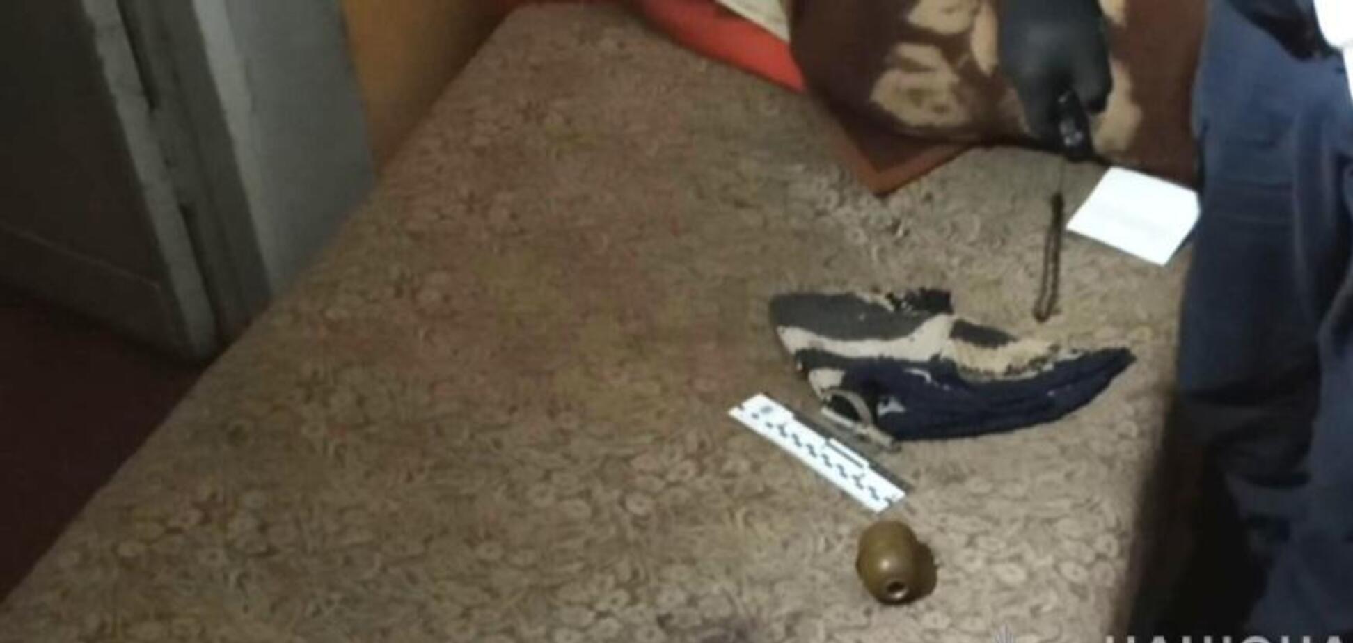 Одеський пенсіонер ледь не підірвав друзів гранатою