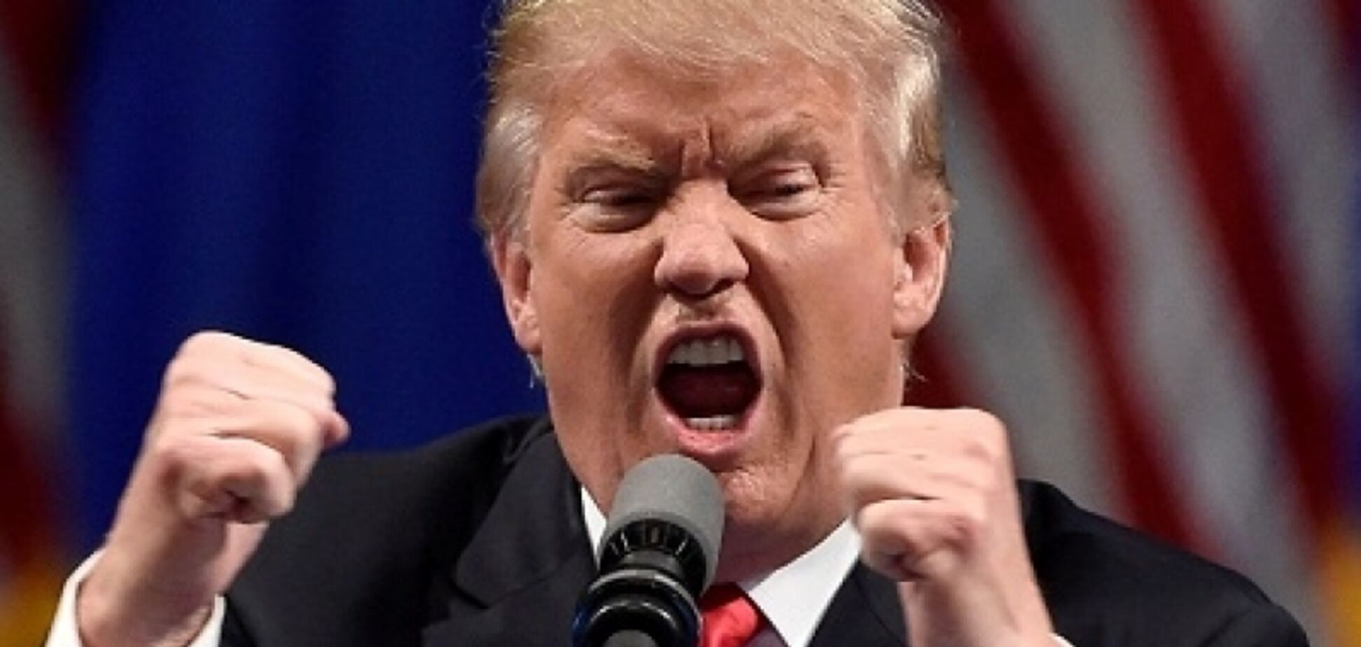 В США обнародовали новую порцию компромата на Трампа: он в ярости