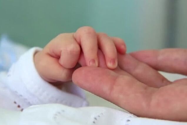 Дитина потрапила в реанімацію, наковтавшись порошку