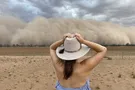 "День превратился в ночь": Австралию накрыла мощная пыльная буря. Фото и видео