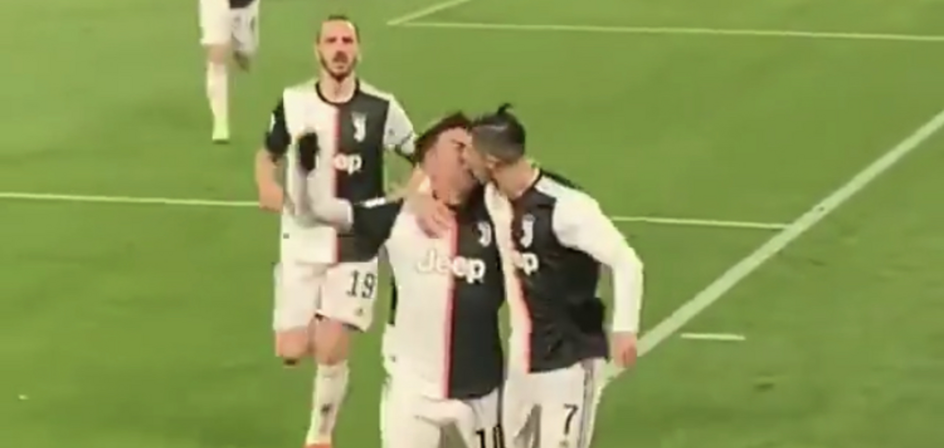 Пауло Дібала та Кріштіану Роналду