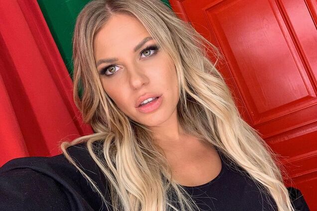 'Самое красивое тело': российская певица завела сеть горячим видео в купальнике