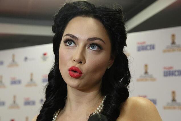 Самбурская затруднилась выбрать трусы посексуальнее