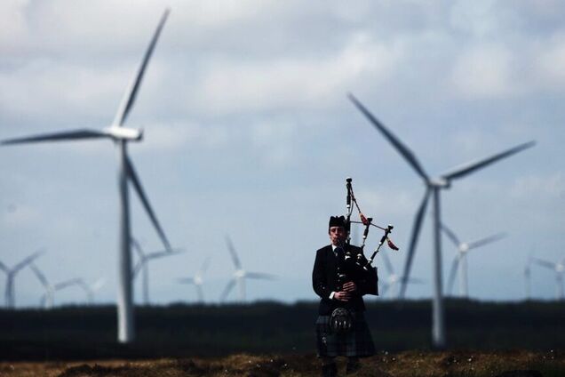 Отказ от нефти и газа: в 2020 году Шотландия полностью перейдет на 'зеленую' энергию