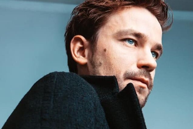 'Не выдерживает...' Звезда фильма 'Текст' обескуражил 'помятым' видом