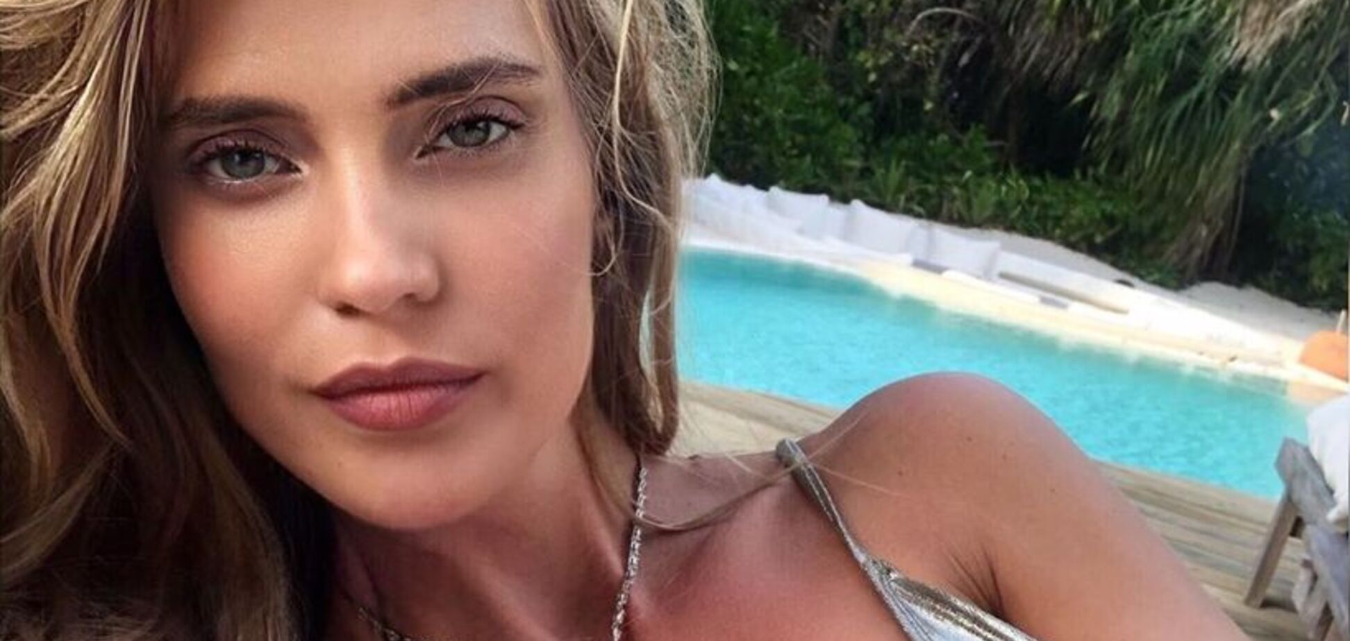 'Что это значит?' Глюкоза взволновала сеть 'тайным знаком' на попе