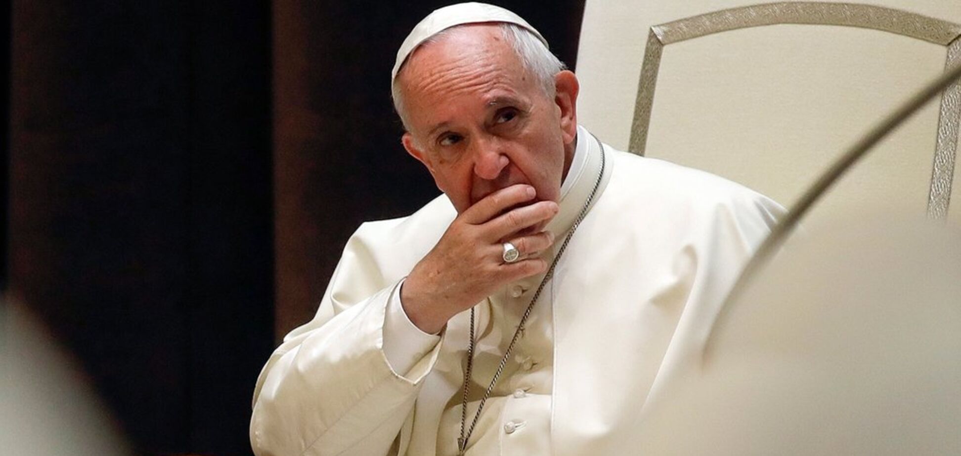 Папа Римский обратился к верующим из-за коронавируса