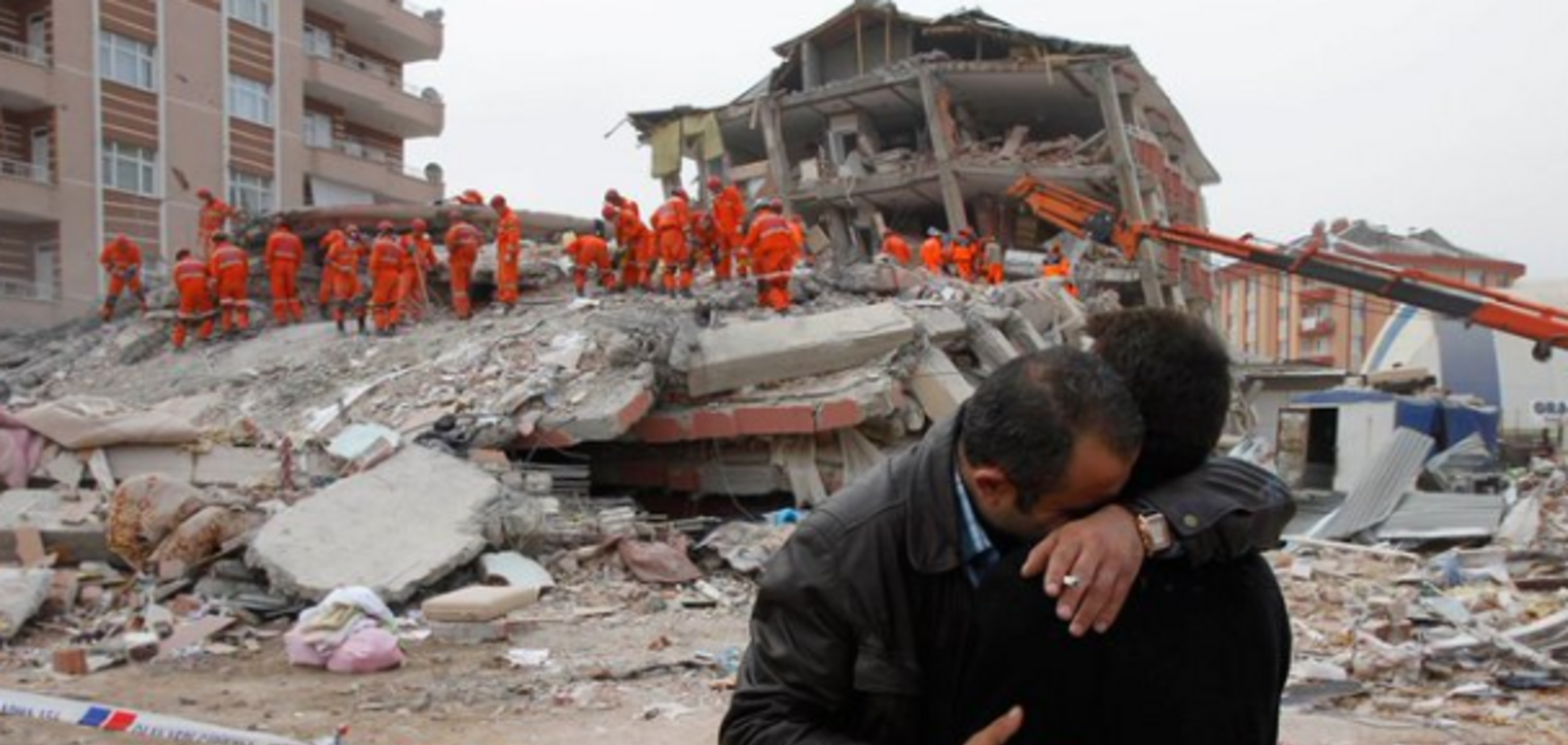 В Турции землетрясение: фото и видео последствий