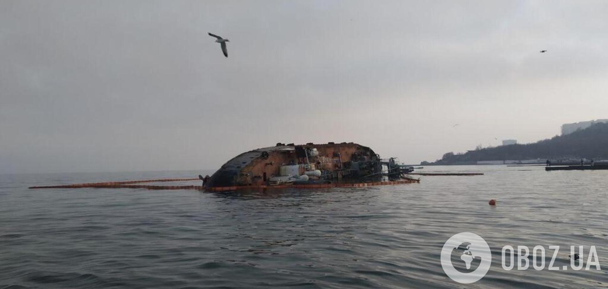 В Одессе посчитали сроки и цену утилизации танкера Delfi