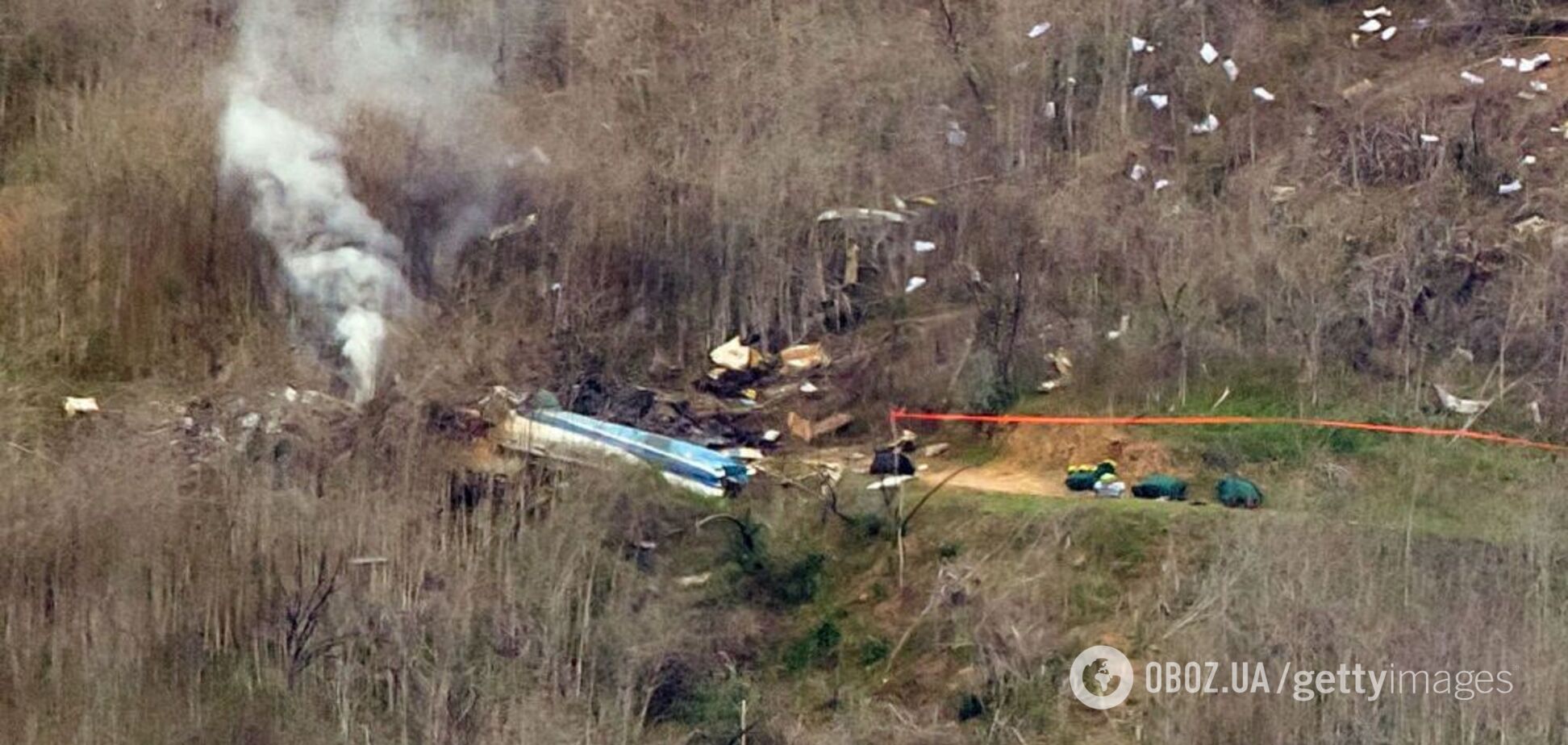 Жахливі наслідки: з'явилися нові моторошні фото з місця аварії вертольота Кобі Браянта