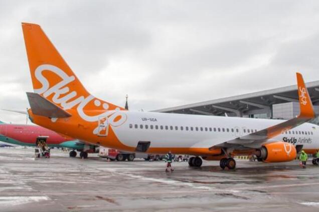 В Одессе экстренно сел самолет из Египта: люди оказались в 'плену'