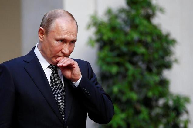 'Будь-який вождь перетвориться на Путіна!' Акунін назвав спосіб порятунку Росії